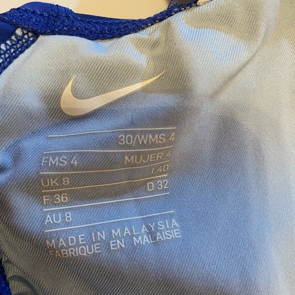 Nike One Piece - Picture 4 of 4